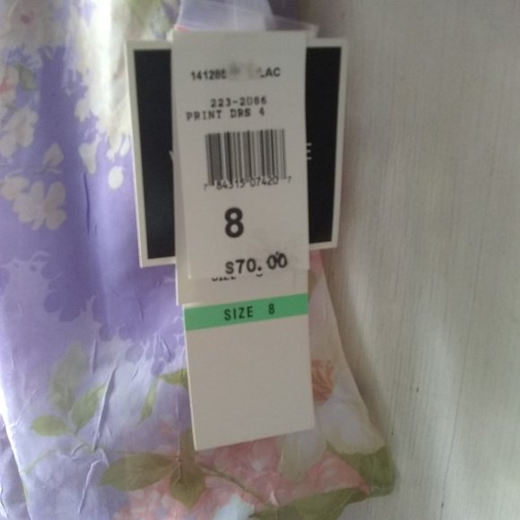 Two-Piece Floral Dress - Picture 3 of 9